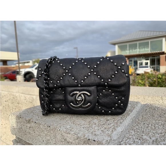 🔥SALE🔥Chanel mini rectangle classic flap studded Dallas black bag - Picture 2 of 16